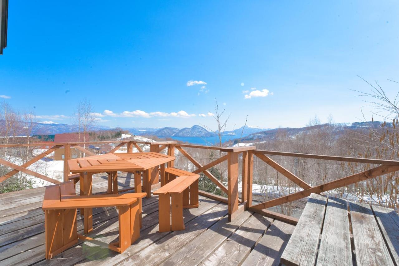 Toya Great View Log Lodge *